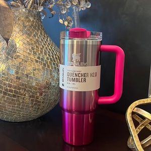 Stanley 30oz Camelia Gradient Ombre Tumbler NEW